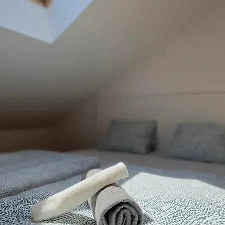 Loft Vista Mare 公寓 扎达尔